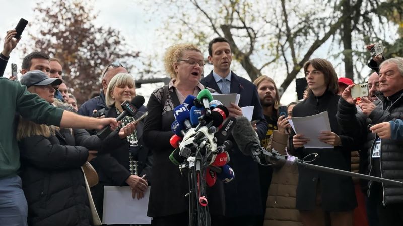 SL zatražila ostavke brojnih javnih funkcionera, otvorila mejl za uzbunjivače 2 SL kzm2 2