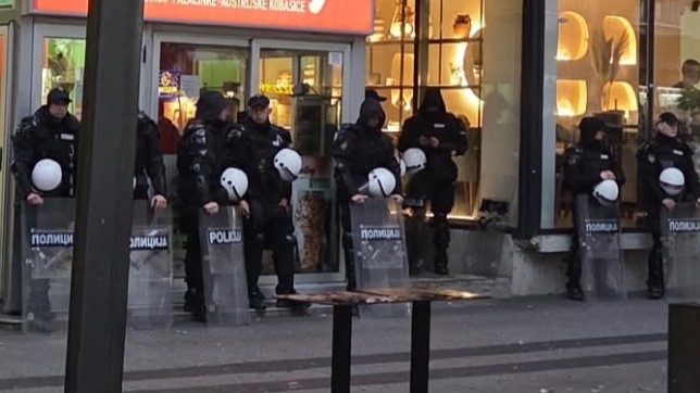 Mesarović na skupu SNS u Požarevcu: Hajde da ne damo našu jedinu Srbiju 4 policija skupovi po