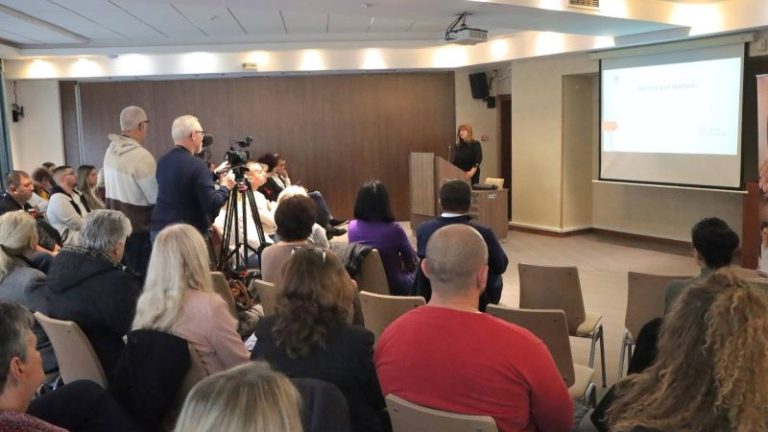 Održana konferencija „Zajedno možemo pobediti rak“na Srebrnom jezeru